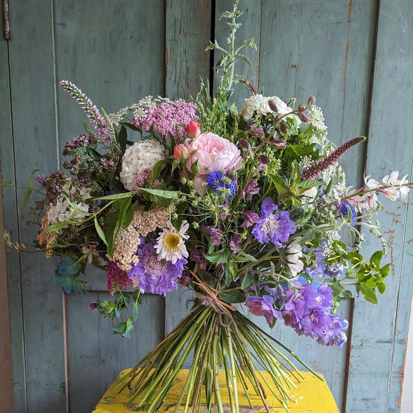 Seasonal bouquet - online order